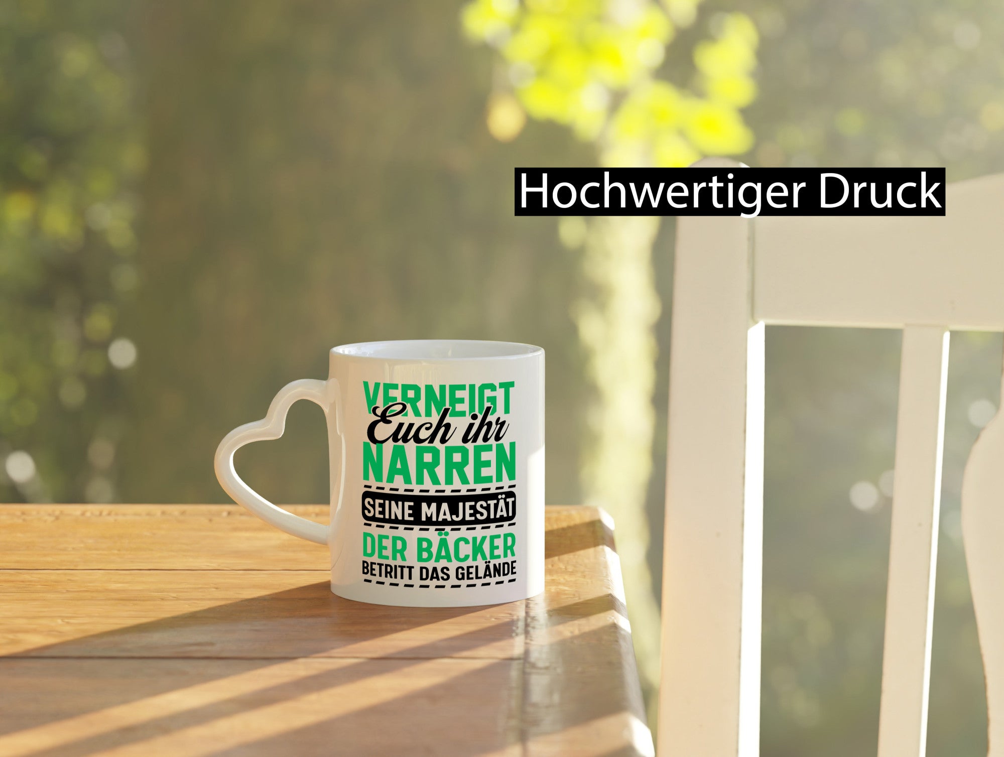 Der Bäcker betritt den Raum | Verneigt euch meister Humor Geschenkidee Tasse