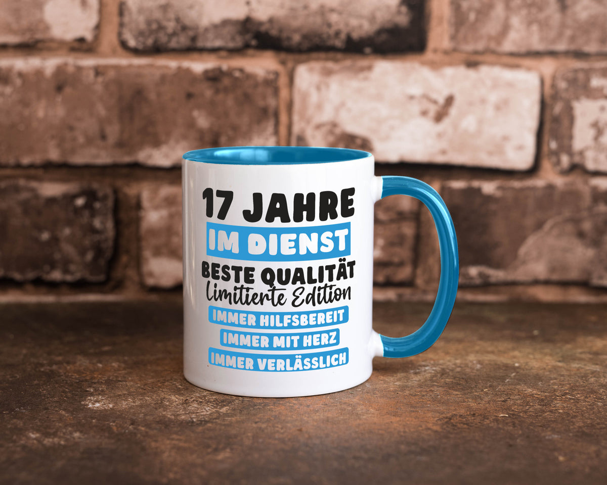 17 Jahre im Dienst | Jubiläum Arbeit v6 Humor Kollegen Büro Geschenkidee Tasse