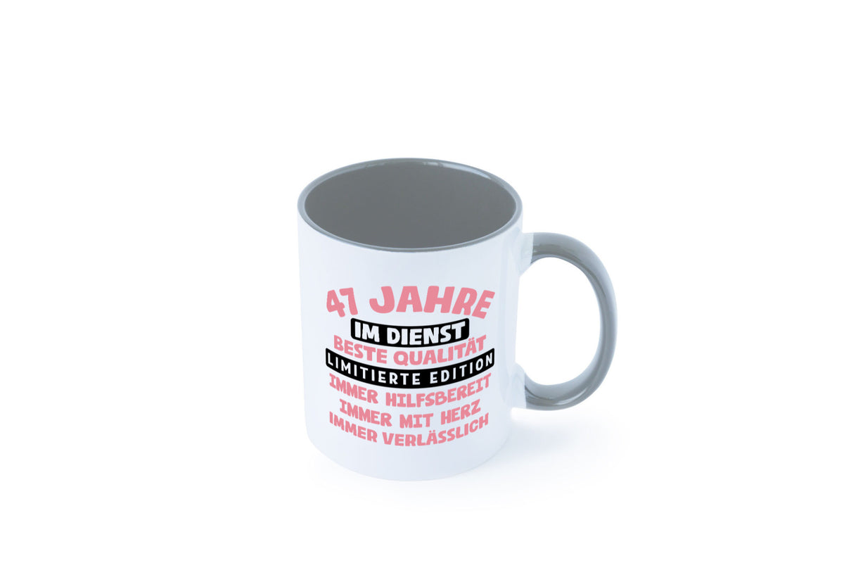 47 Jahre im Dienst | Jubiläum Arbeit v11 Geschenkidee Kollegen Büro Humor Tasse