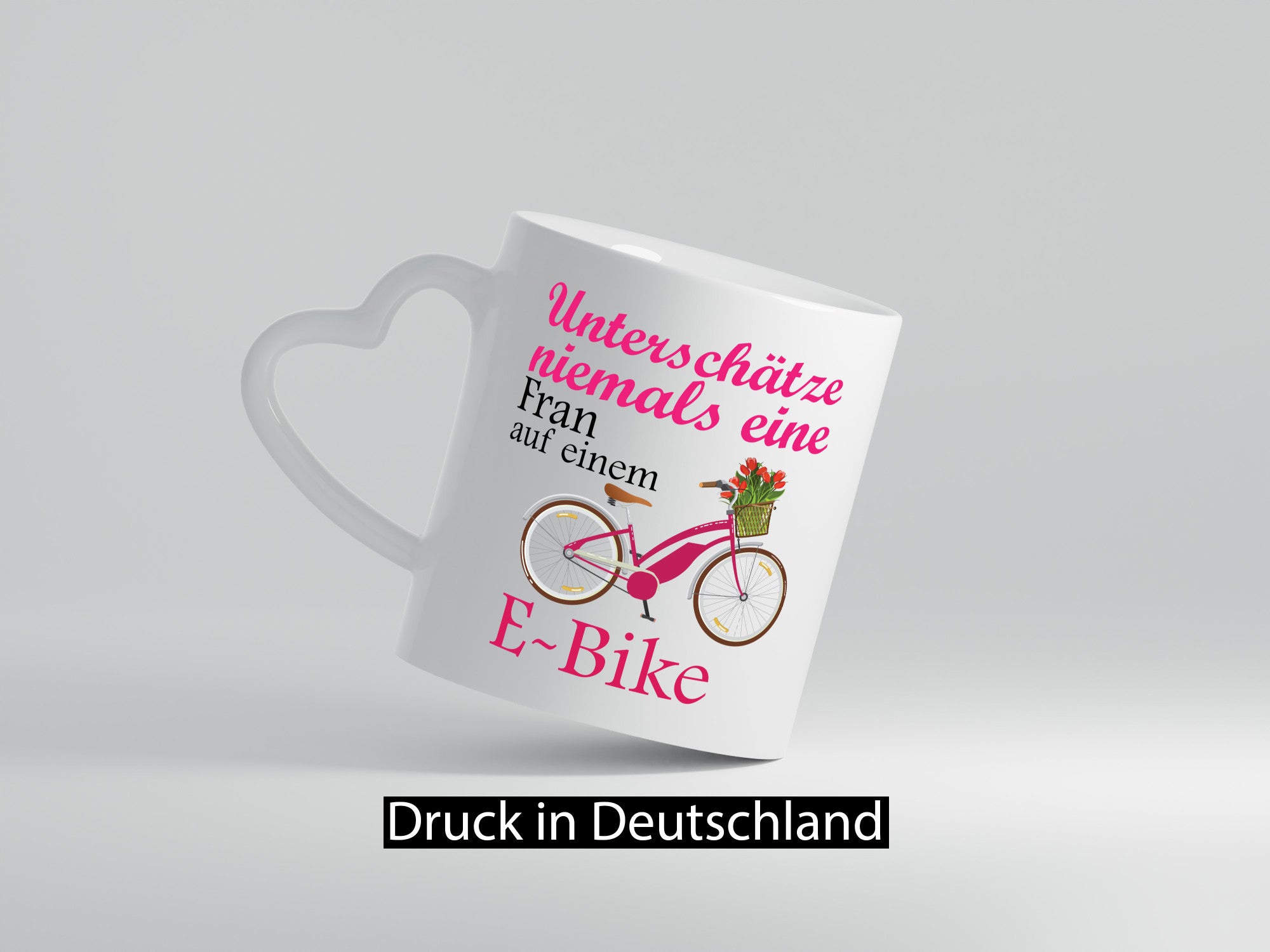 Never Underestimate a Woman | E-Bike Sport Cycling funny Humor