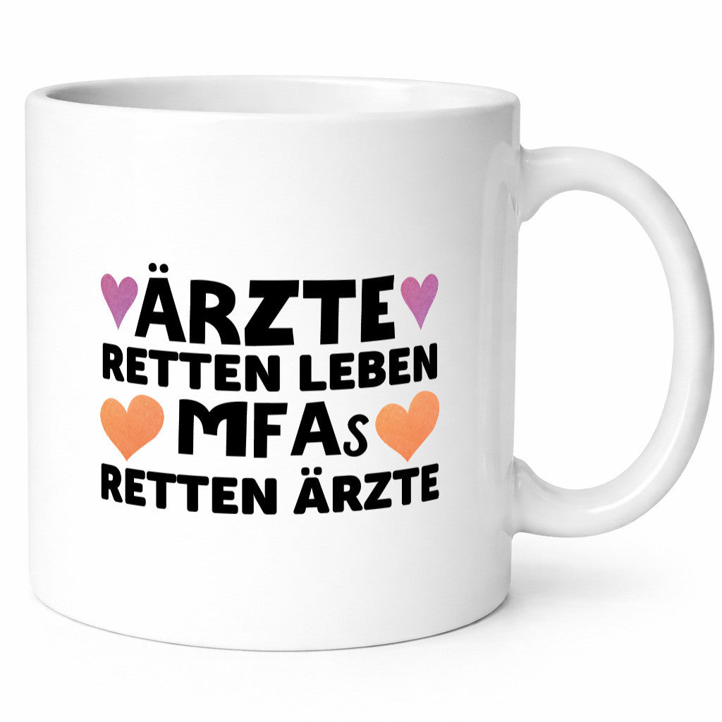 MFAs retten Ärzte | Arzthelferin Tasse Medizin lustig Humor Geschenkidee