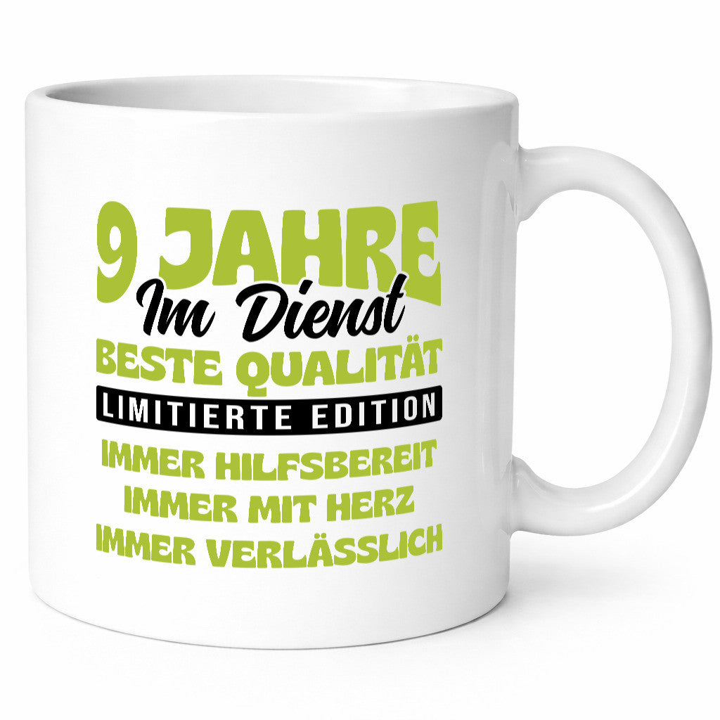 9 Jahre im Dienst | Jubiläum Arbeit v4 Geschenk Kollegen Büro lustiger Spruch