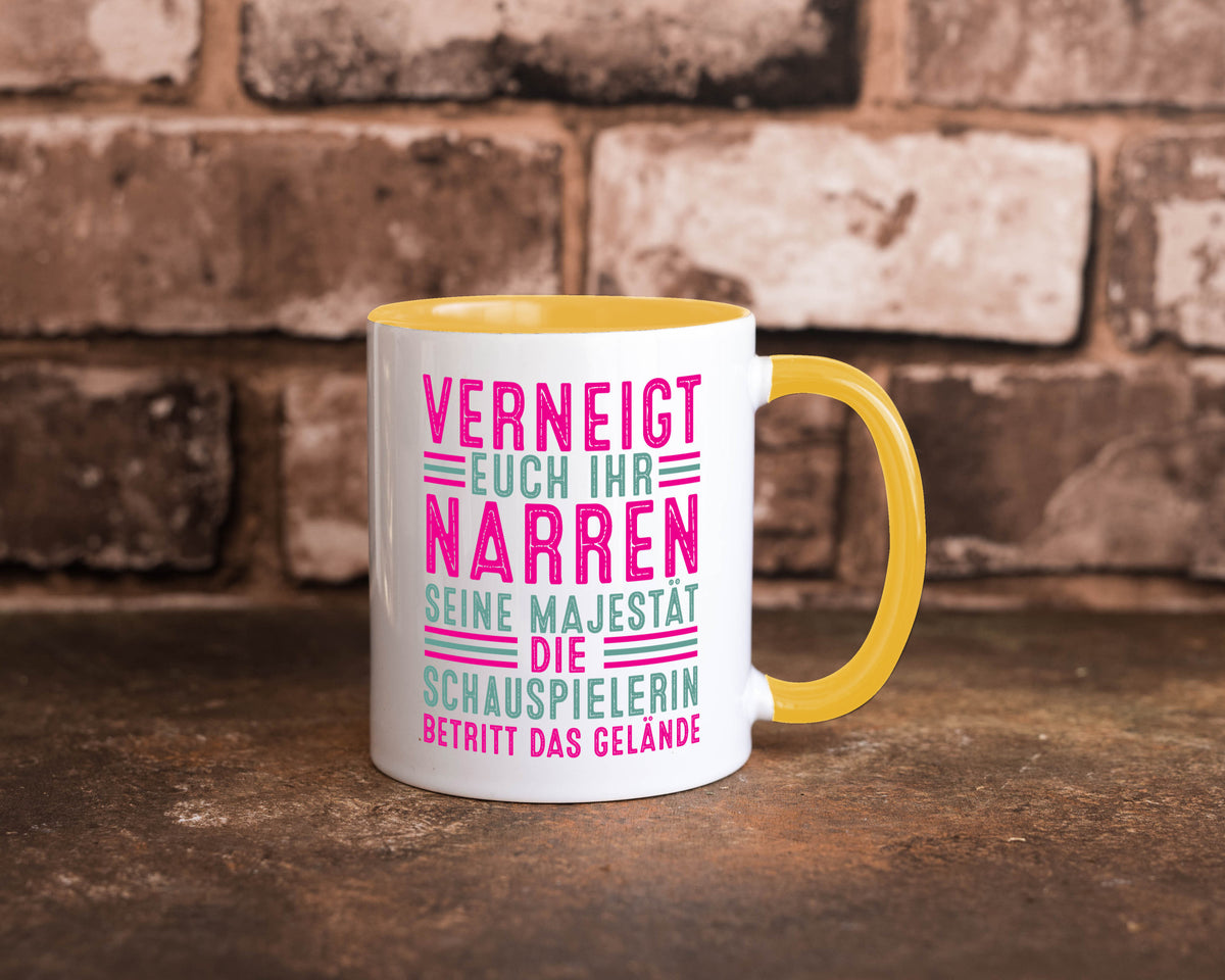 Verneigt euch: Schauspielerin | Theater Humor Geschenkidee Tasse