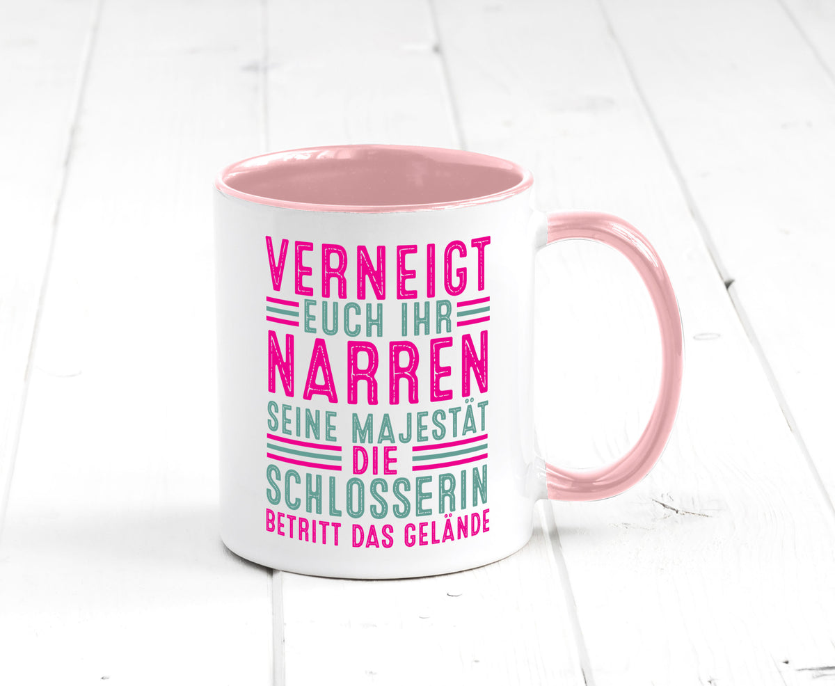 Verneigt euch: Schlosserin | Schlosserei lustiger Spruch Geschenk Humor Tasse