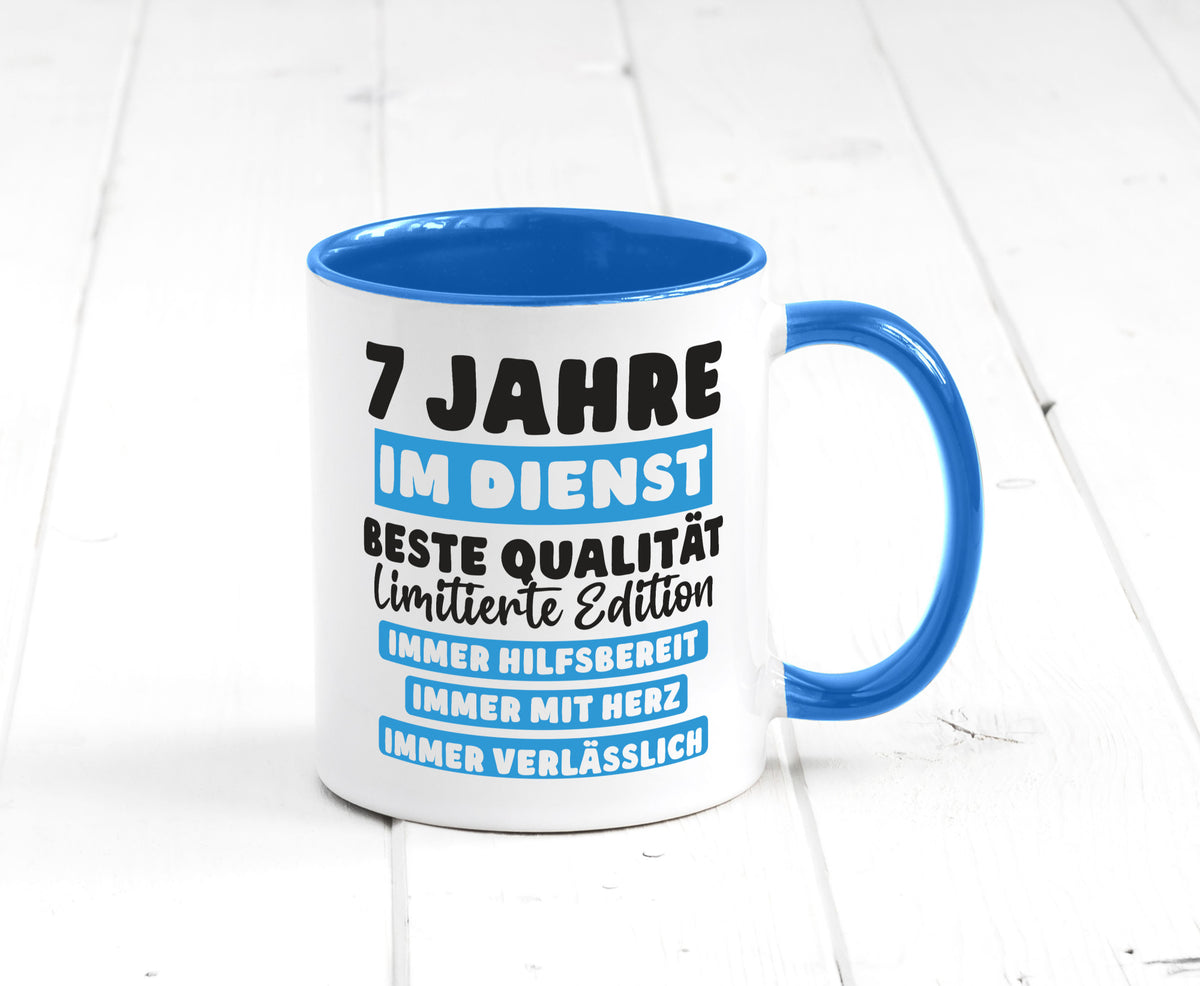 7 Jahre im Dienst | Jubiläum Arbeit v6 lustig Kollegen Büro Geschenk Tasse