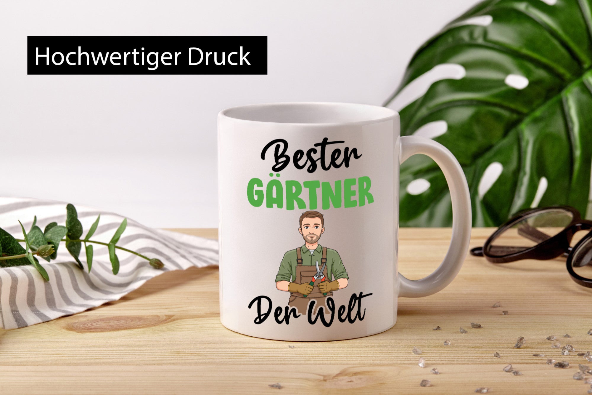 Bester Gärtner | Gartenbau v2 Geschenk Humor Geschenkidee lustiger Spruch Tasse