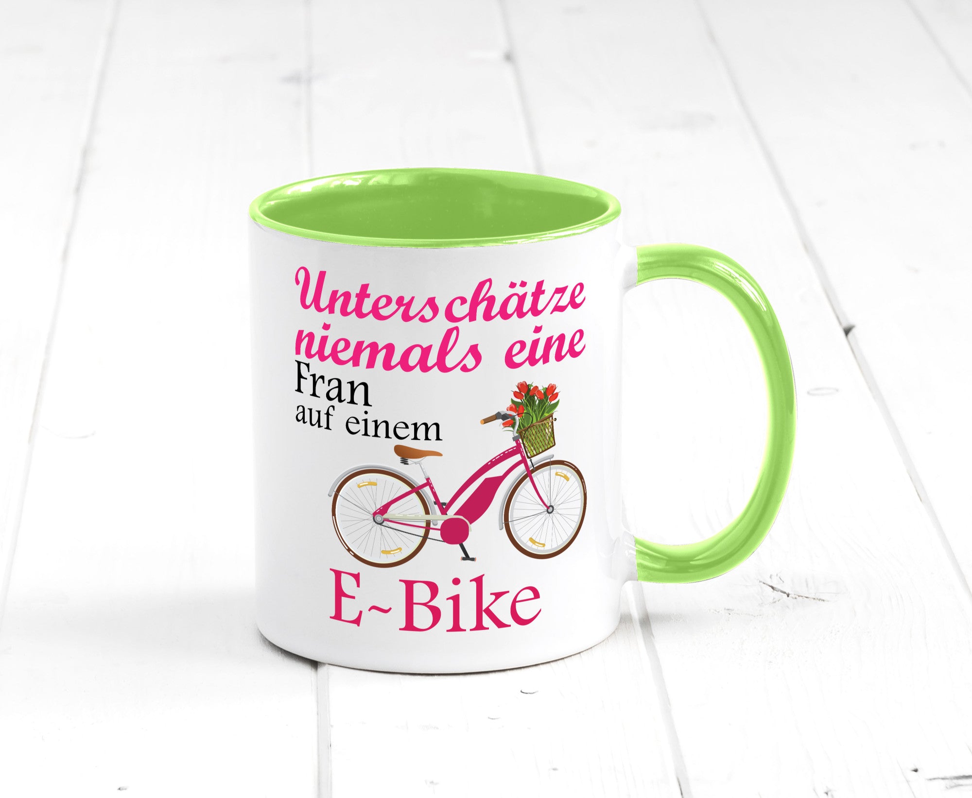 Unterschätze niemals eine Frau | E-Bike Sport Rad fahren lustig Humor