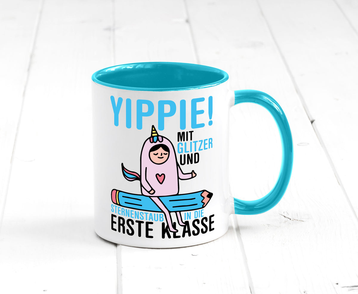 Mit Glitzer und Sternenstaub | Einschulung Einhorn lustiger Spruch Geschenk Tasse