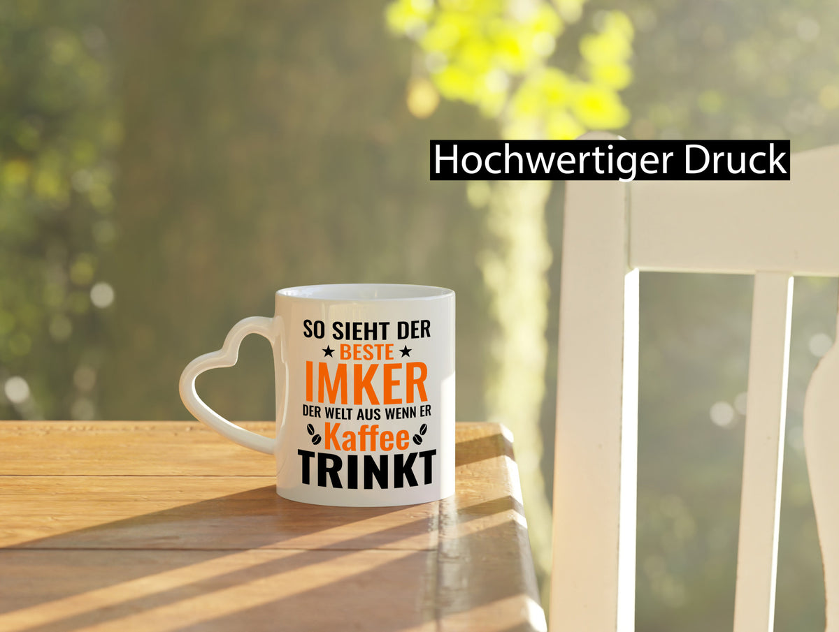 Kaffee trinkt: Imker | Imkerei lustiger Spruch Geschenk Humor Geschenkidee Tasse