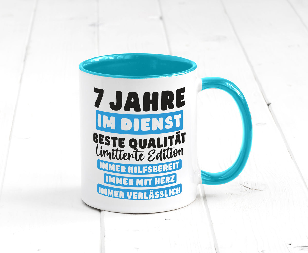 7 Jahre im Dienst | Jubiläum Arbeit v6 lustig Kollegen Büro Geschenk Tasse