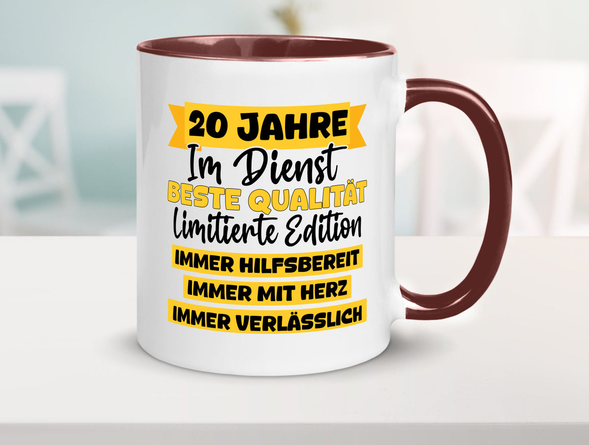 20 Jahre im Dienst | Jubiläum Arbeit v8 Geschenkidee Kollegen Büro Humor Tasse