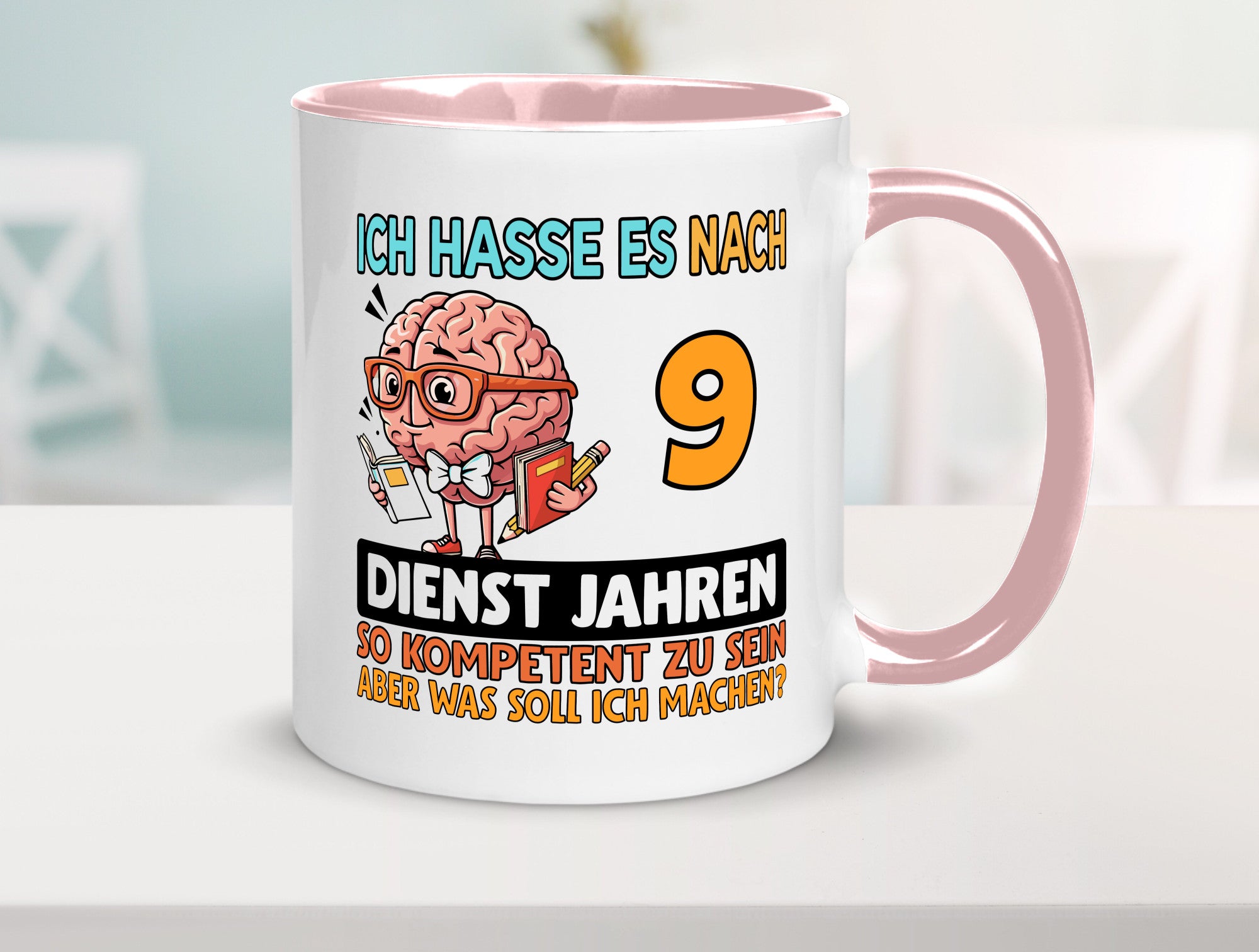 9 Dienstjahre | Arbeit Kompetent Humor Kollegen Büro Geschenkidee Tasse