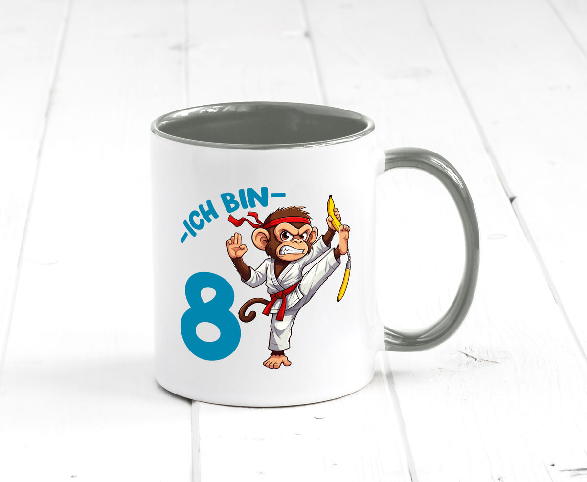 Ich bin 8 | 8. Geburtstag Karate Kampfsport Affe lustiger Spruch Geschenk Tasse