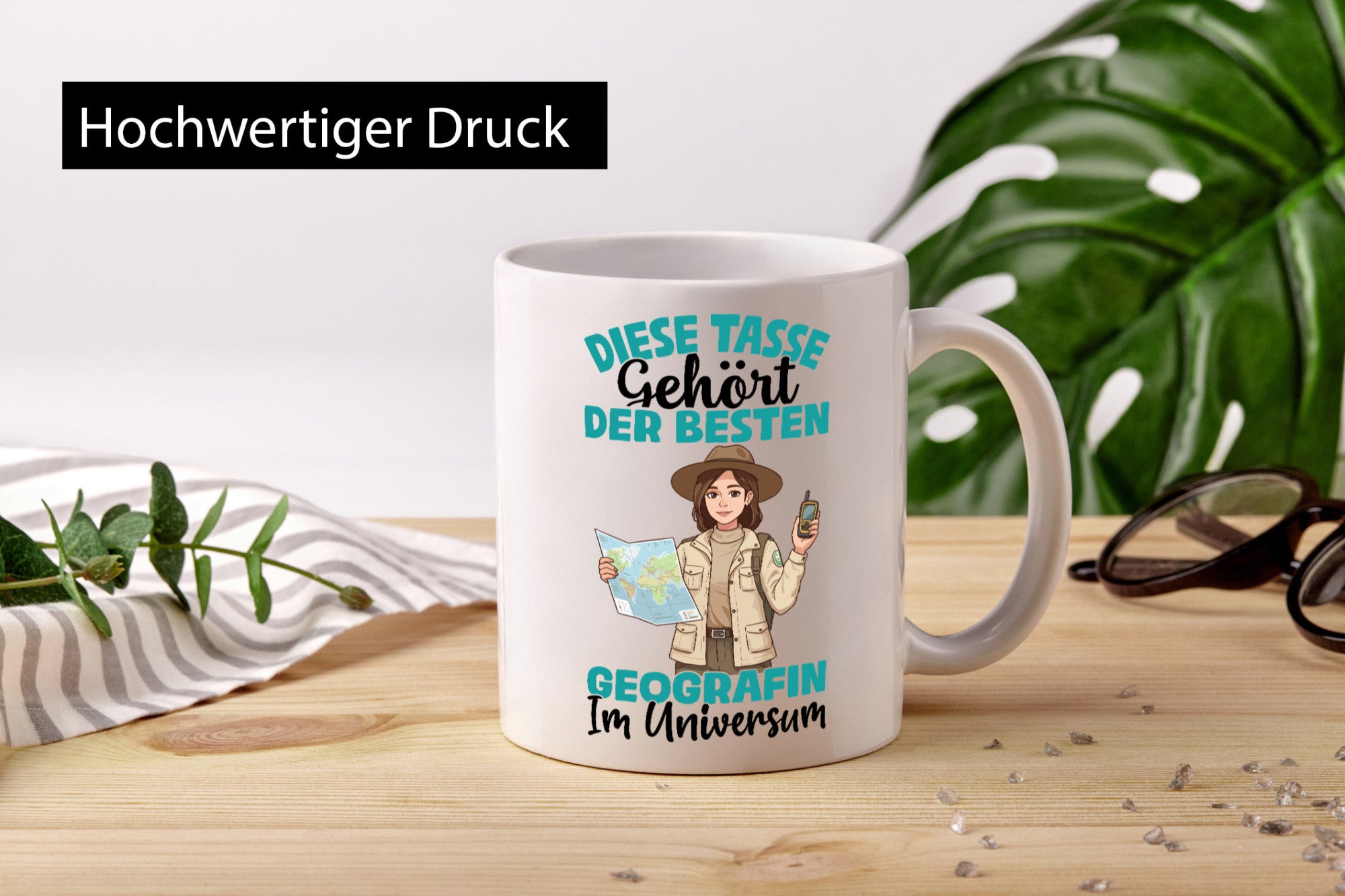 Im Universum: Geografin | Geografie Geschenkidee Humor Tasse