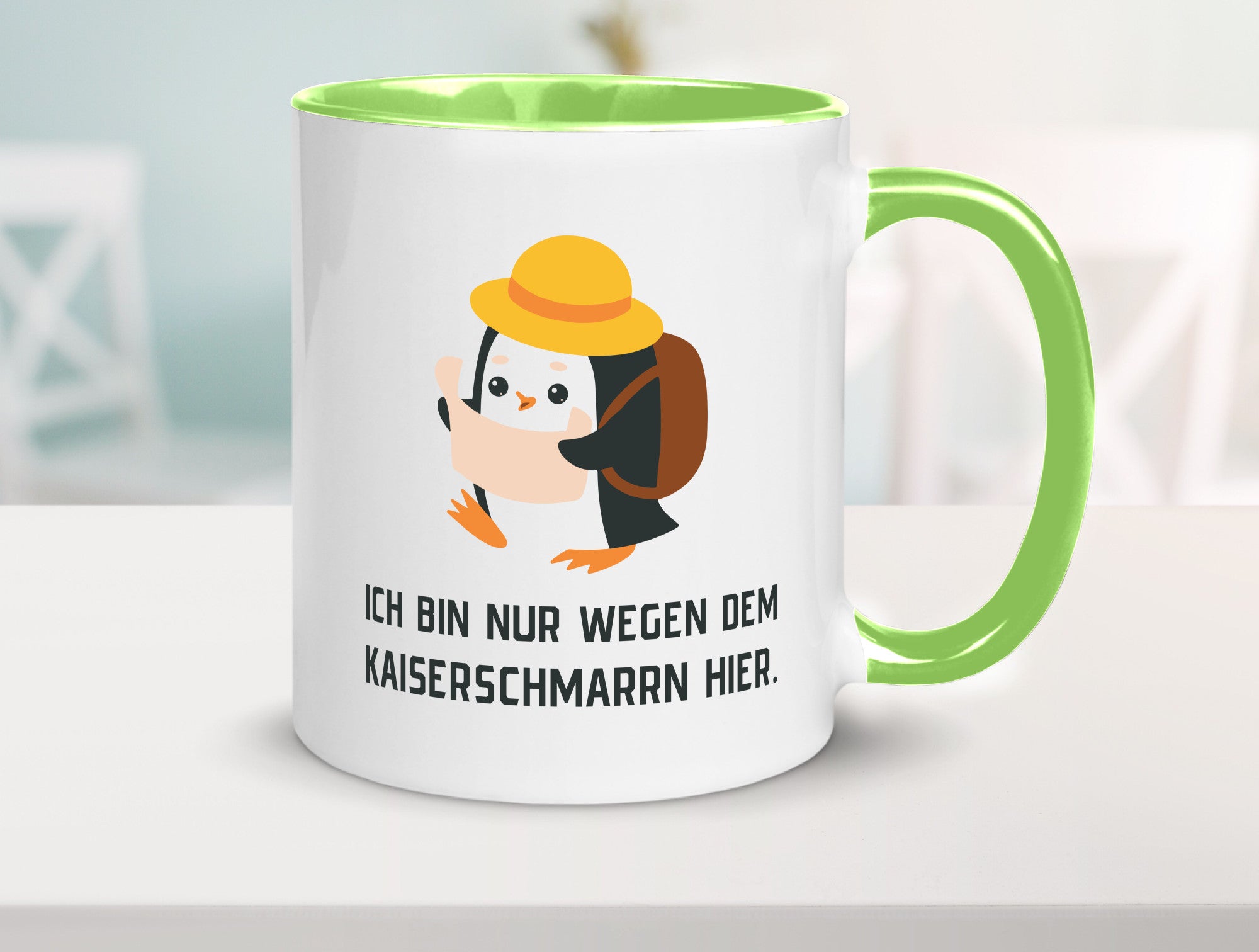 Ich bin nur wegen dem Kaiserschmarrn hier | Pinguin Geschenkidee Humor Tasse