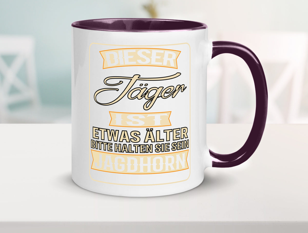 Dieser Jäger ist etwas Älter halten sie sein Jagthorn lustiger Spruch Geschenk Tasse