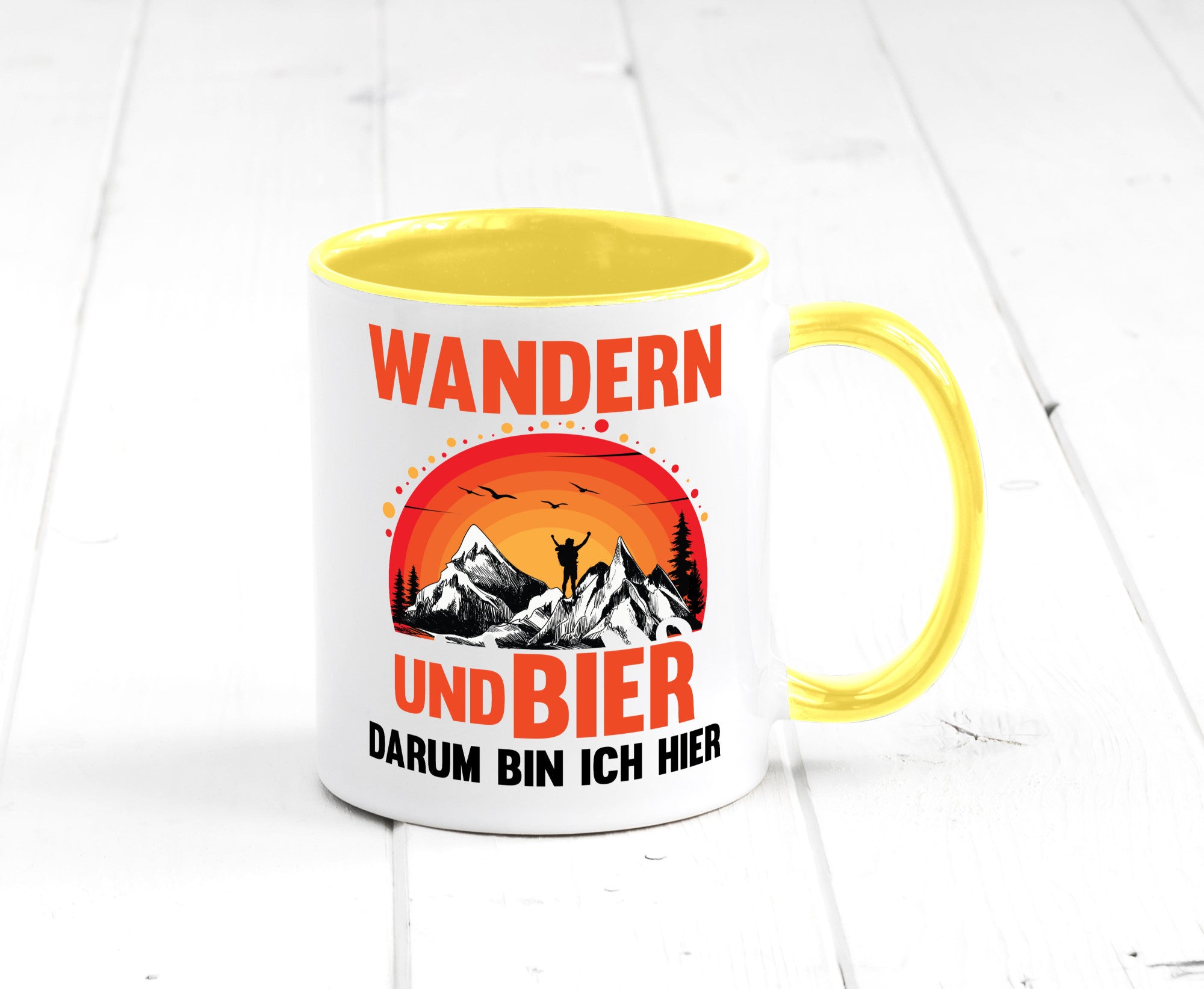 Wandern und Bier darum bin ich hier | lustiger Spruch Geschenk Humor