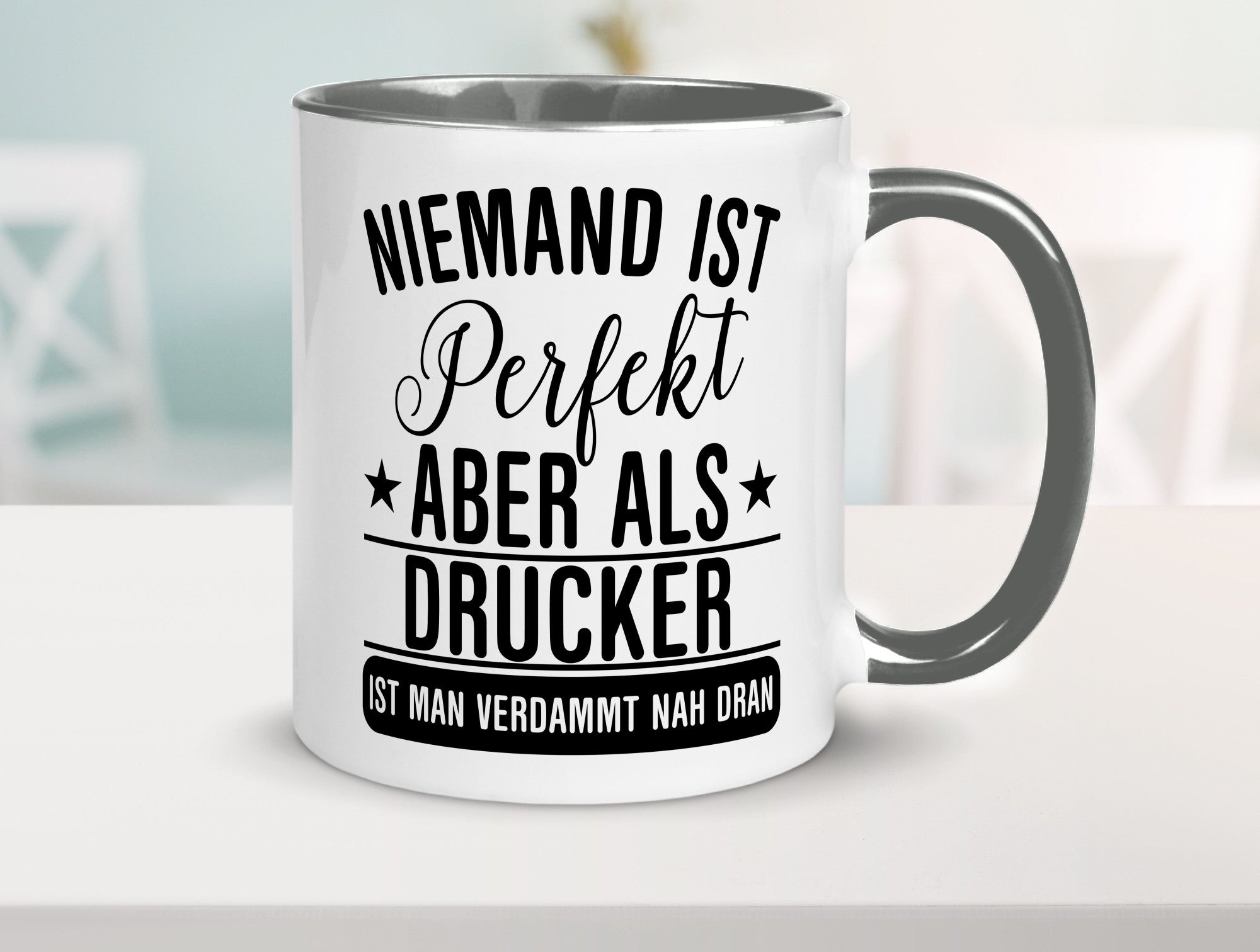 Verdammt nah dran: Drucker | Druckerei Print Medien lustig Humor Geschenkidee