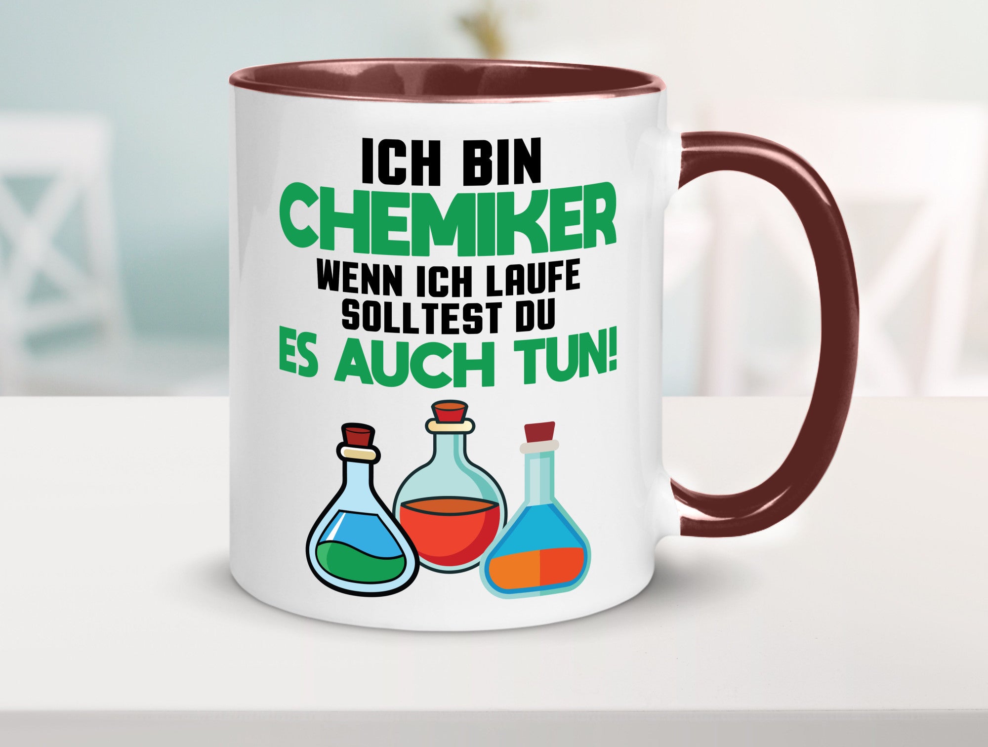 Ich bin chemiker wnen laufe solltest du es auch tun Humor Geschenkidee Tasse
