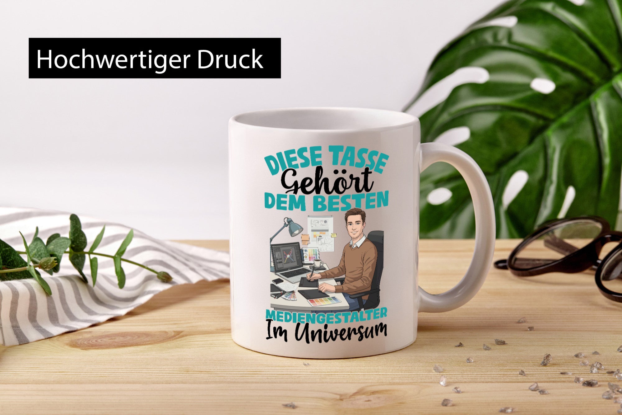 Im Universum: Mediengestalter | Medien Geschenk Humor Geschenkidee lustiger