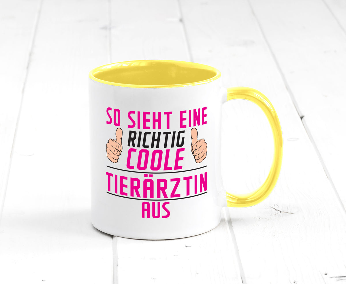 Richtig Coole Tierärztin | Mediziner Tiermedizin lustig Tierliebhaber Humor Tasse