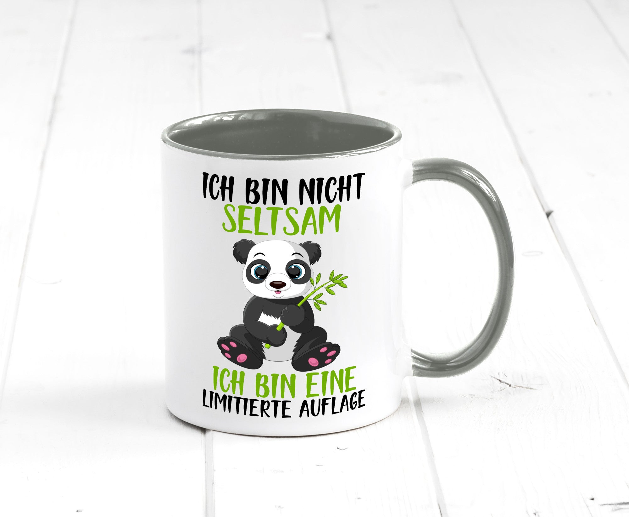 Ich bin nicht seltsam | süßer Pandabär lustiger Spruch Humor Geschenkidee Tasse