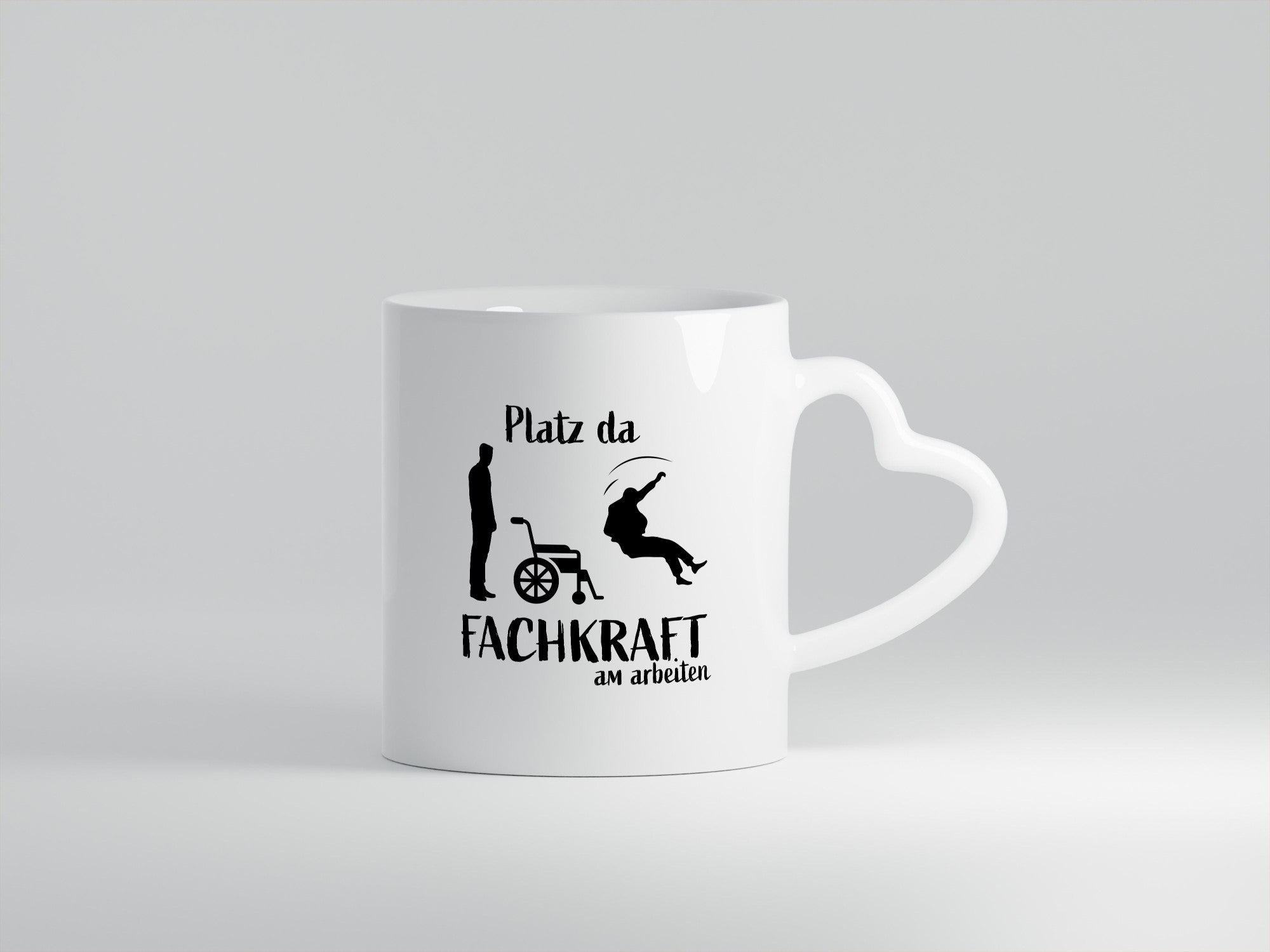 Platz da, Fachkraft | Rollstuhl Menschen lustig Humor Geschenkidee Geschenk