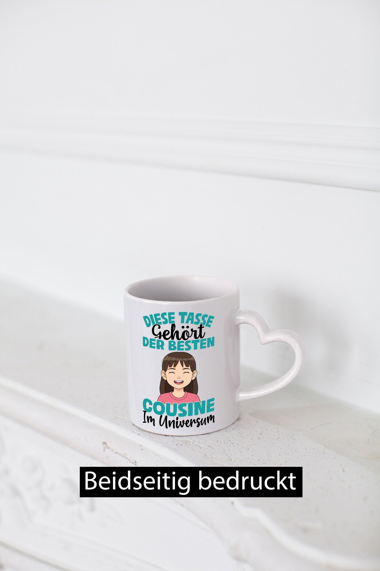 Im Universum: Cousine | Familie Verwandschaft Humor Geschenkidee Tasse