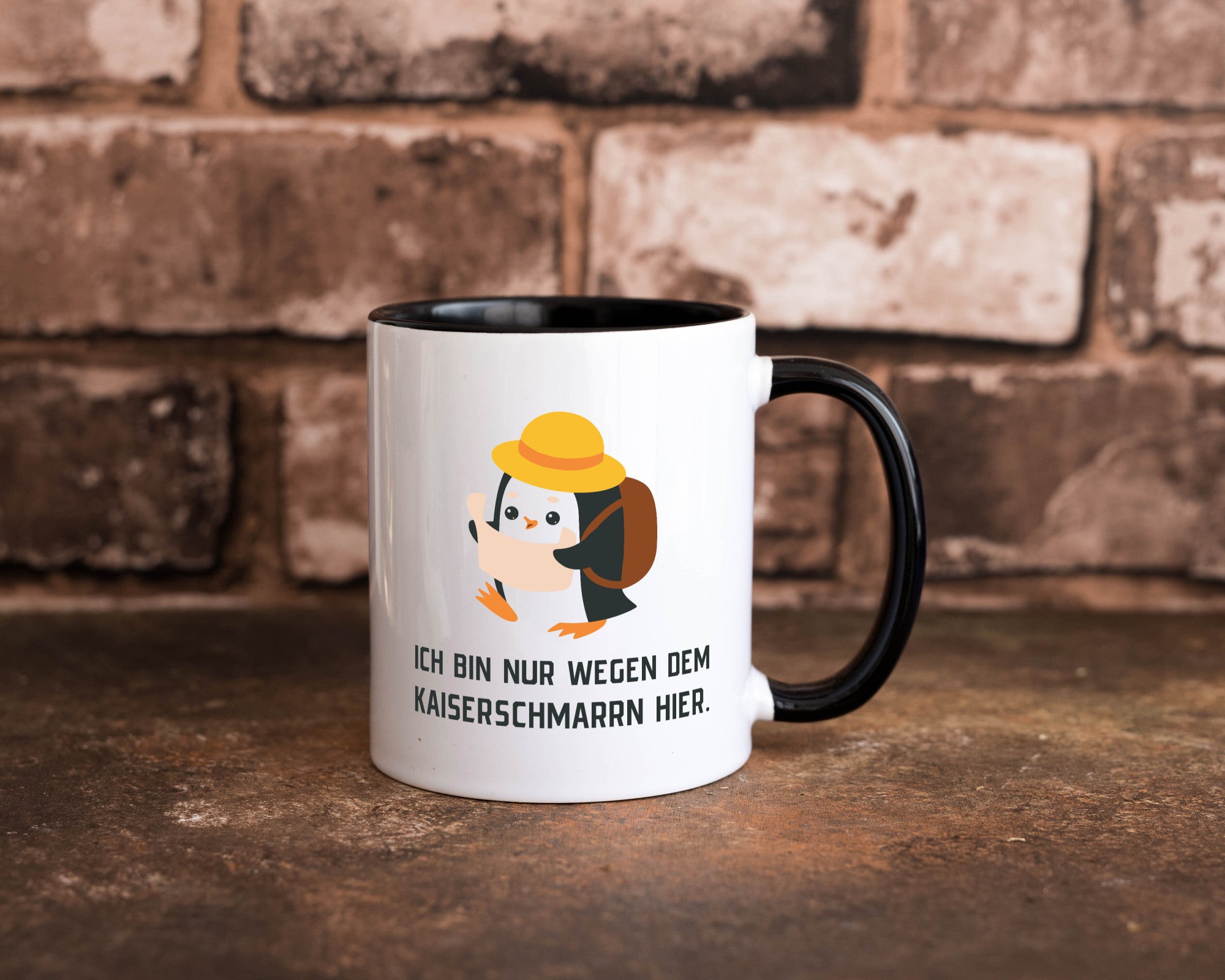 Ich bin nur wegen dem Kaiserschmarrn hier | Pinguin Geschenkidee Humor Tasse