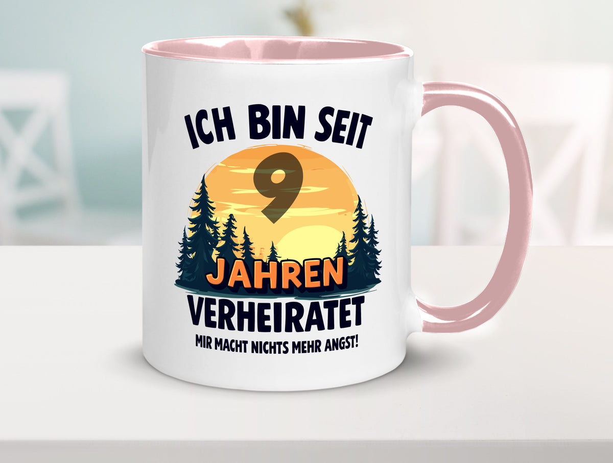 Ich bin Verheiratet | 9. Hochzeitstag Ehepaar v2 Geschenkidee Humor Tasse