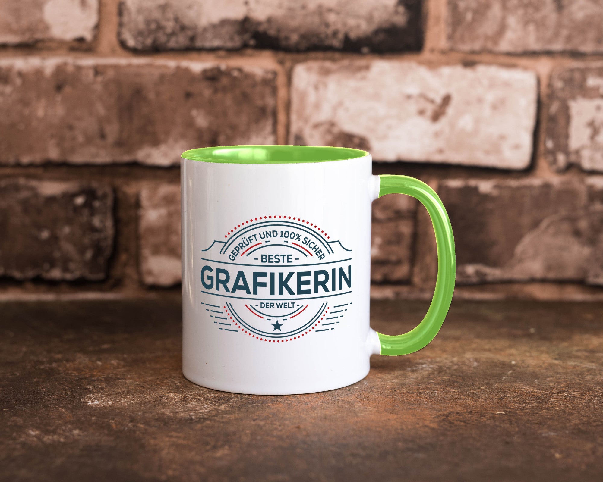 Geprüft und sicher: Grafikerin | Grafik Design Humor Geschenkidee Tasse