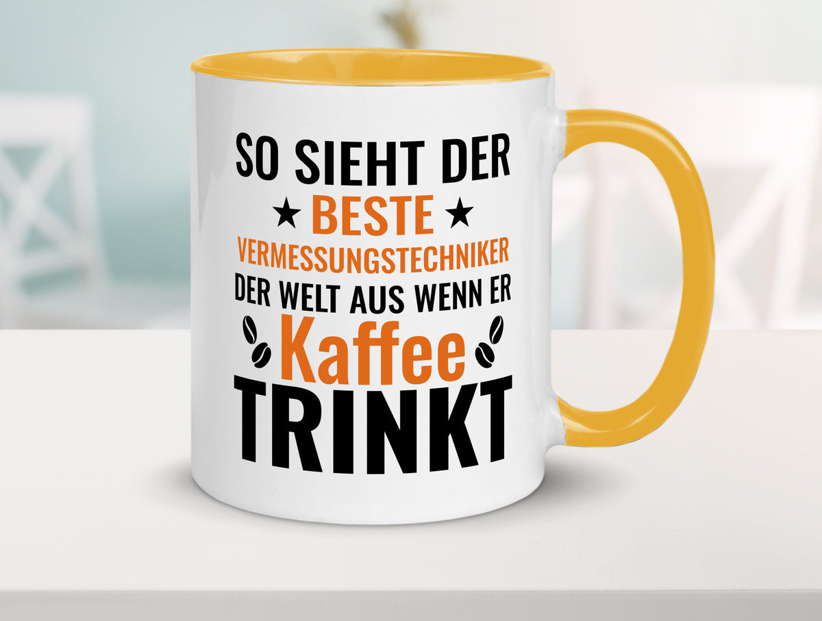 Kaffee trinkt: Vermessungstechniker | Techniker Geschenk Humor Geschenkidee Tasse
