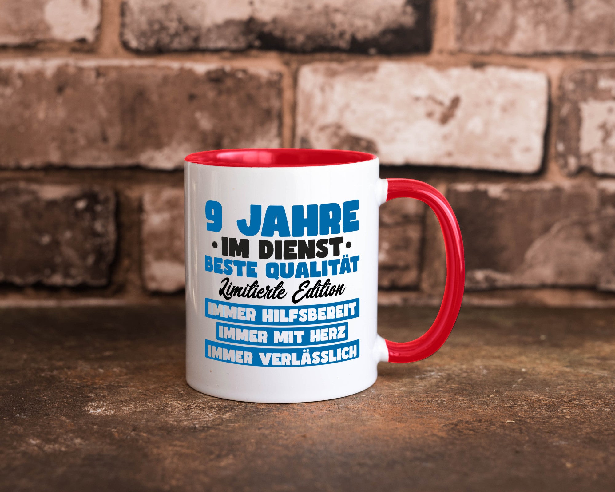 9 Jahre im Dienst | Jubiläum Arbeit v7 lustig Kollegen Büro Geschenk Tasse