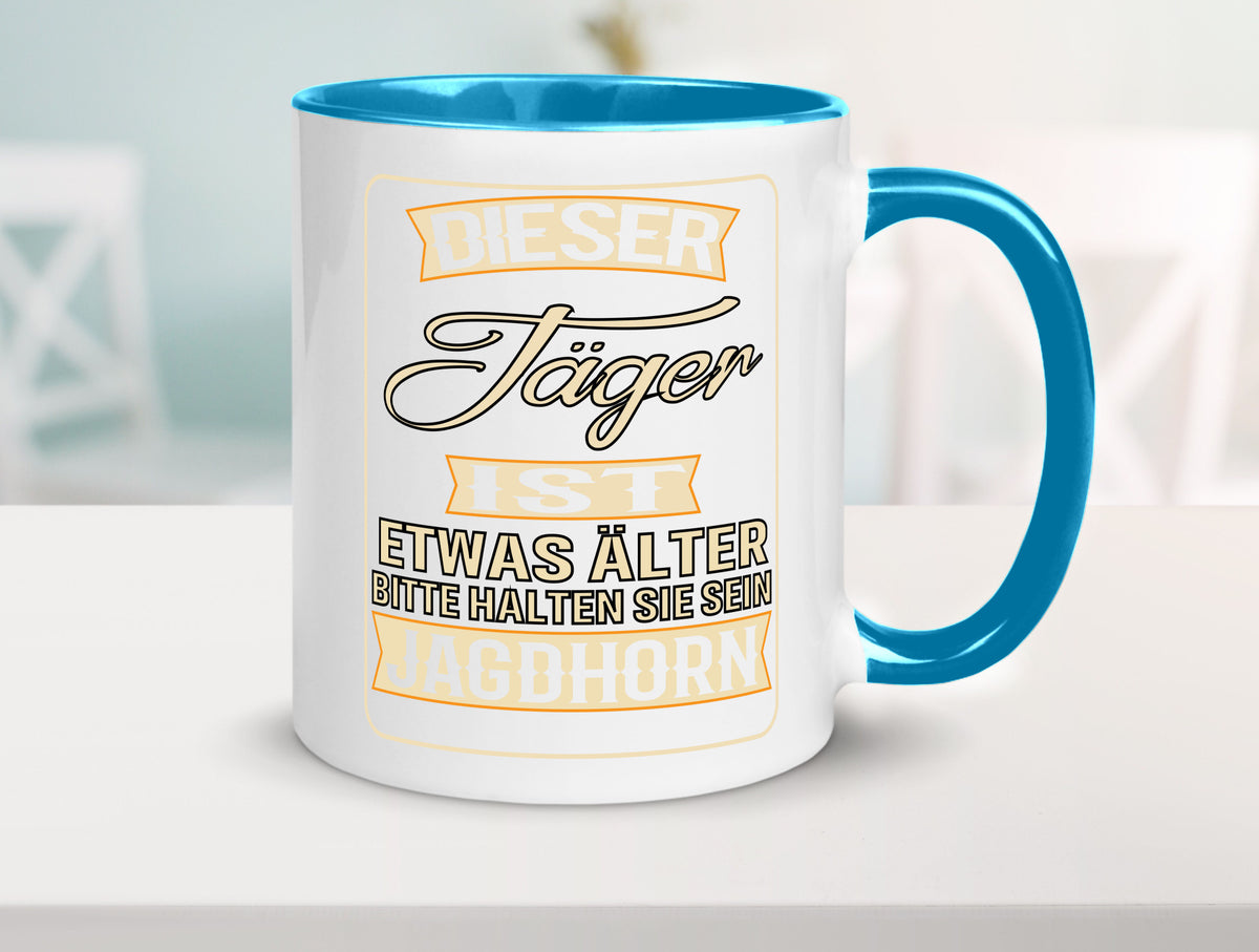 Dieser Jäger ist etwas Älter halten sie sein Jagthorn lustiger Spruch Geschenk Tasse