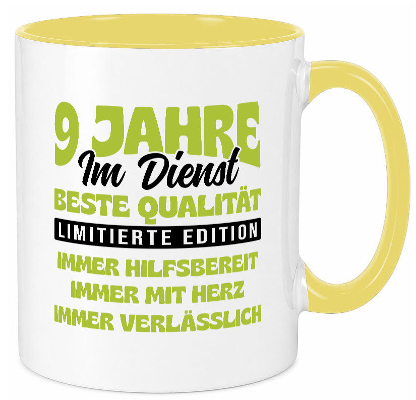 9 Jahre im Dienst | Jubiläum Arbeit v4 Geschenk Kollegen Büro lustiger Spruch Tasse