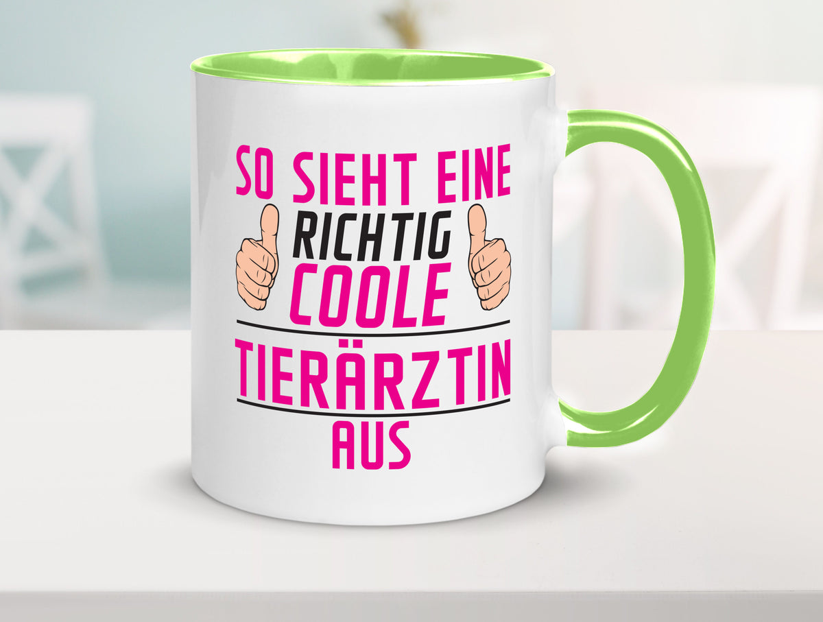 Richtig Coole Tierärztin | Mediziner Tiermedizin lustig Tierliebhaber Humor Tasse