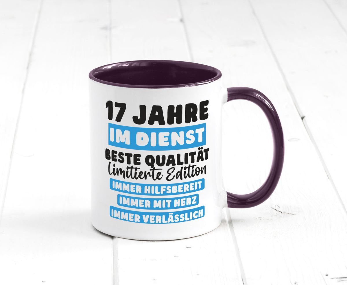 17 Jahre im Dienst | Jubiläum Arbeit v6 Humor Kollegen Büro Geschenkidee Tasse