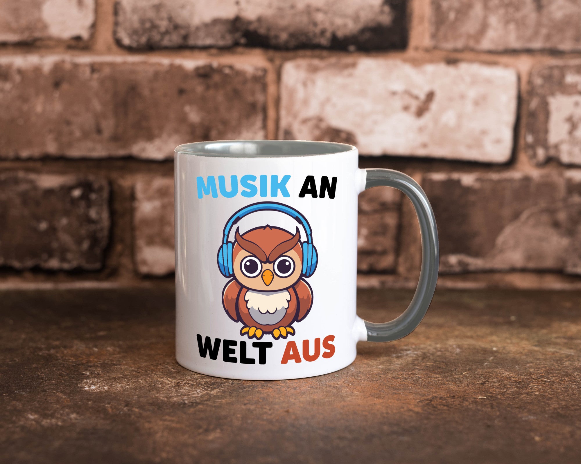 Musik an Welt aus | Eule hört lustiger Spruch Geschenk Humor Geschenkidee Tasse
