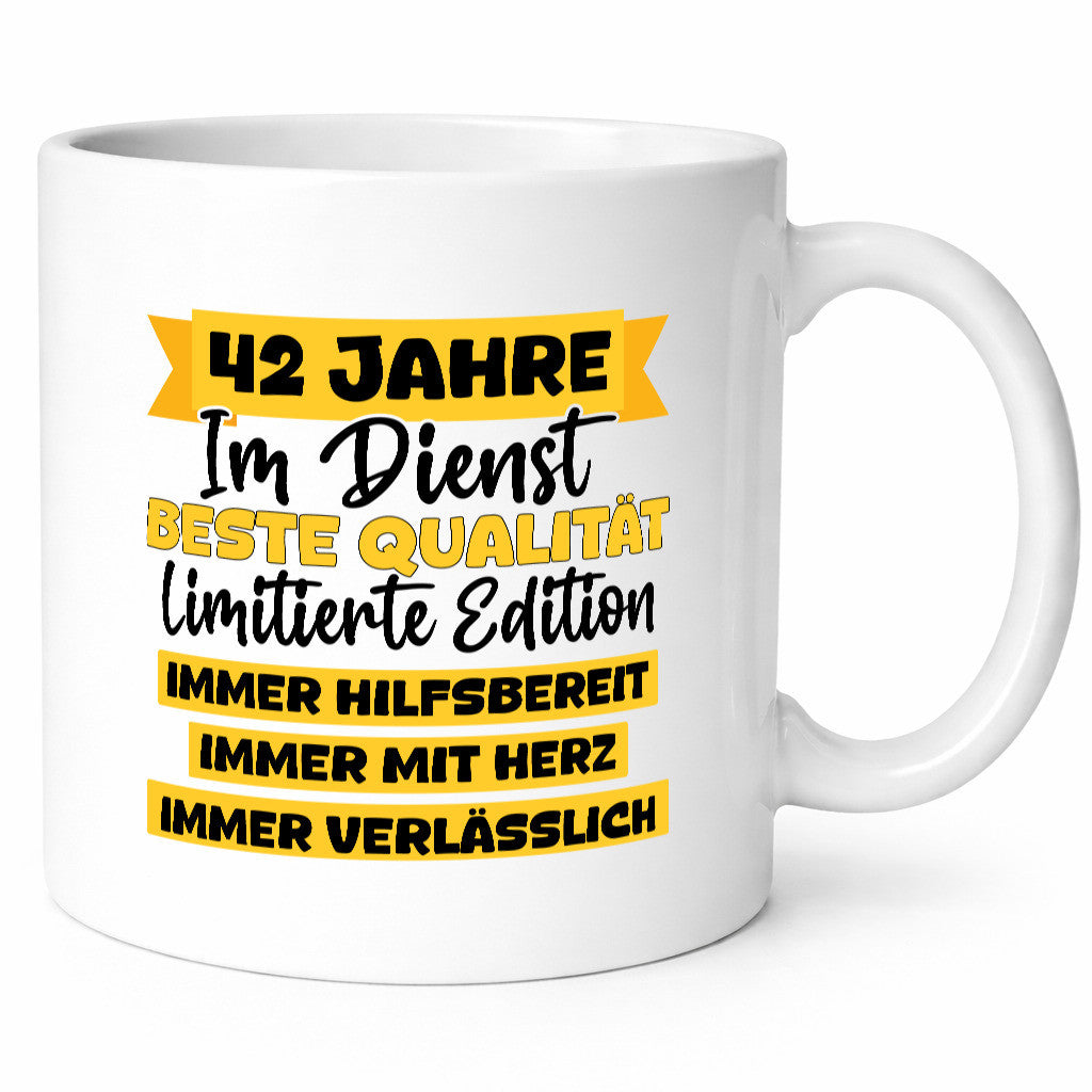 42 Jahre im Dienst | Jubiläum Arbeit v8 Geschenk Kollegen Büro lustiger Spruch