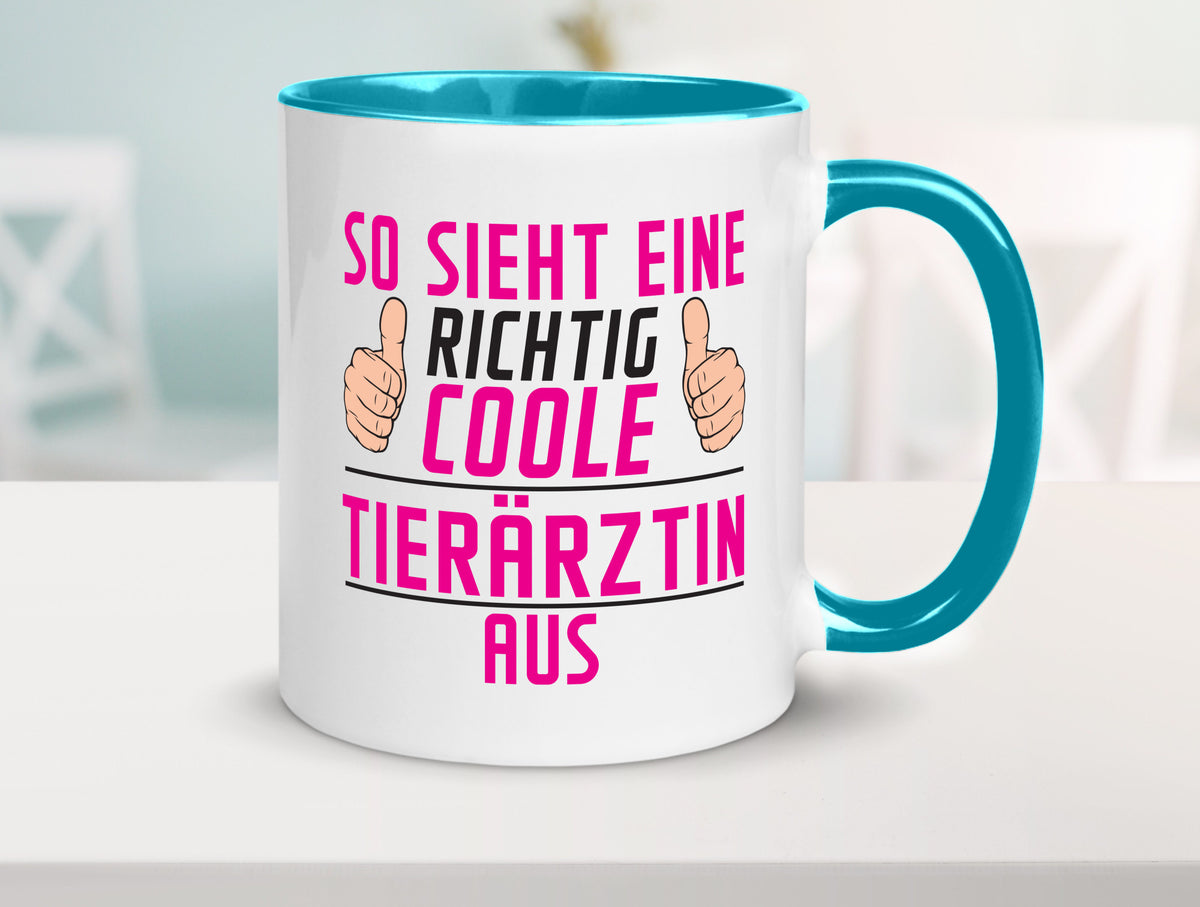 Richtig Coole Tierärztin | Mediziner Tiermedizin lustig Tierliebhaber Humor Tasse