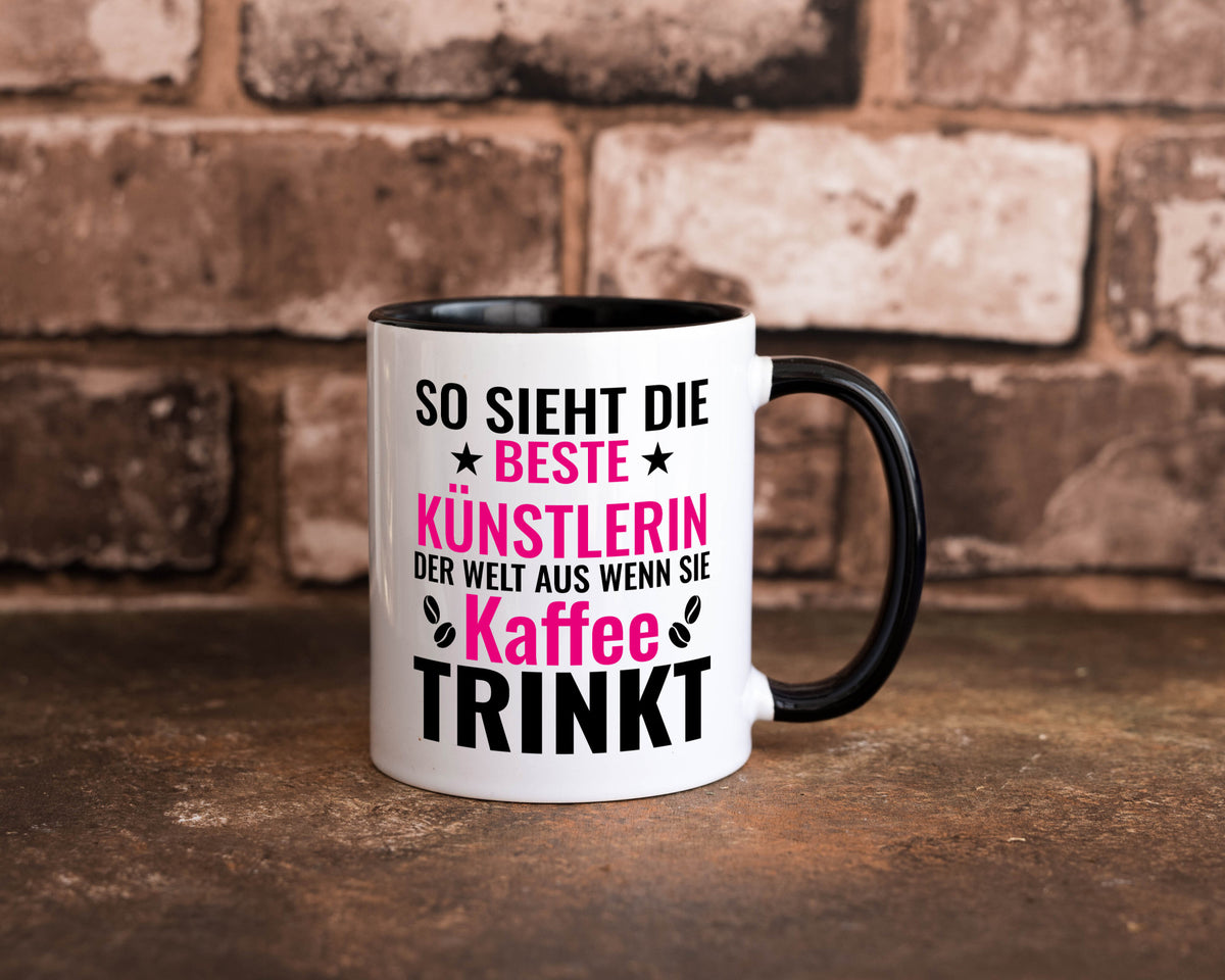 Kaffee trinkt: Künstlerin | Kunst Geschenk Humor Geschenkidee lustiger Spruch Tasse