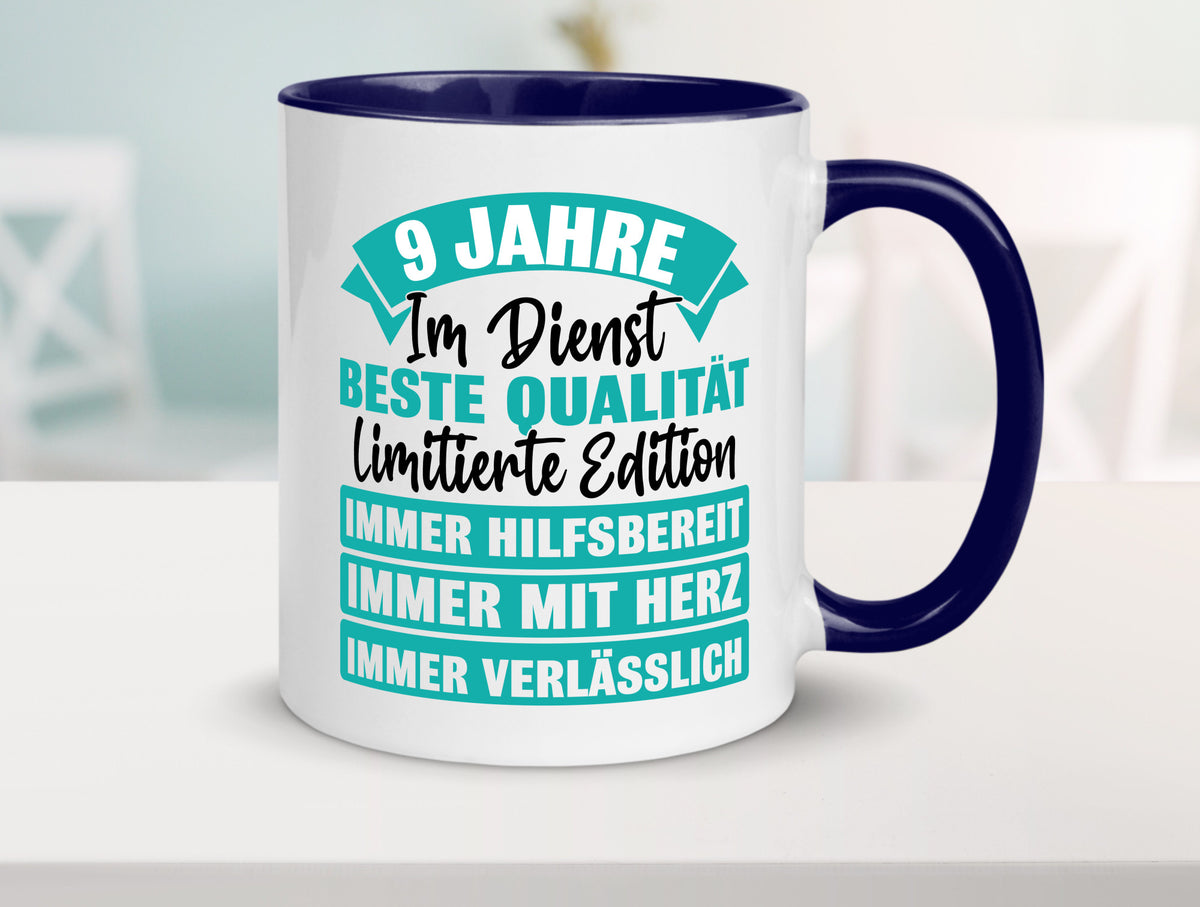 9 Jahre im Dienst | Jubiläum Arbeit Humor Kollegen Büro Geschenkidee Tasse