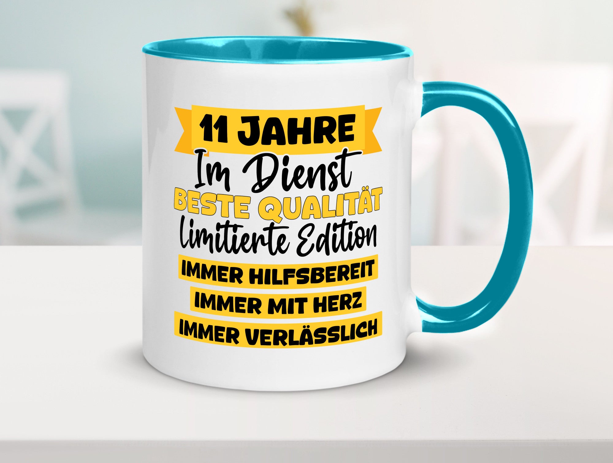 11 Jahre im Dienst | Jubiläum Arbeit v8 Humor Kollegen Büro Geschenkidee Tasse
