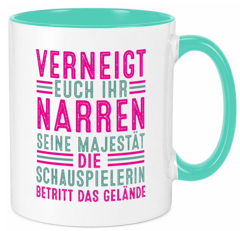 Verneigt euch: Schauspielerin | Theater Humor Geschenkidee Tasse