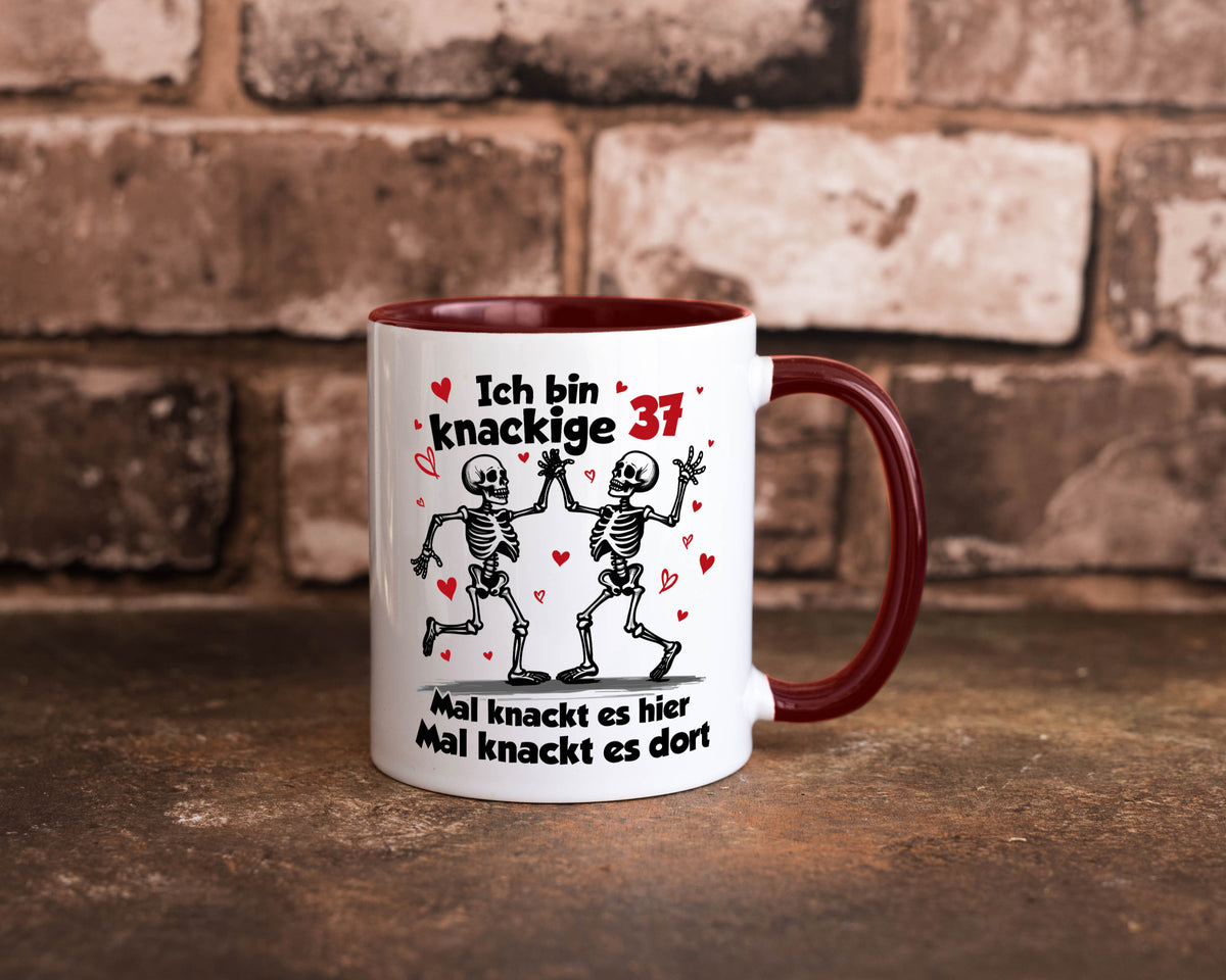 37. Geburtstag | Knackige 37 Ich bin alt v2 Humor Geschenkidee Tasse