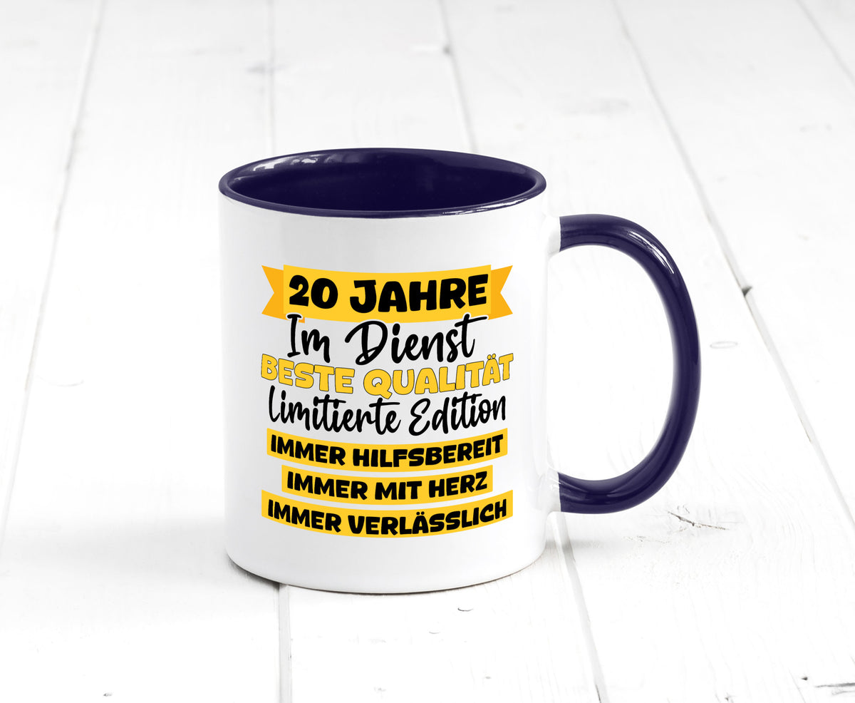 20 Jahre im Dienst | Jubiläum Arbeit v8 Geschenkidee Kollegen Büro Humor Tasse