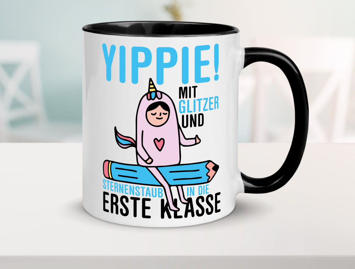 Mit Glitzer und Sternenstaub | Einschulung Einhorn lustiger Spruch Geschenk Tasse