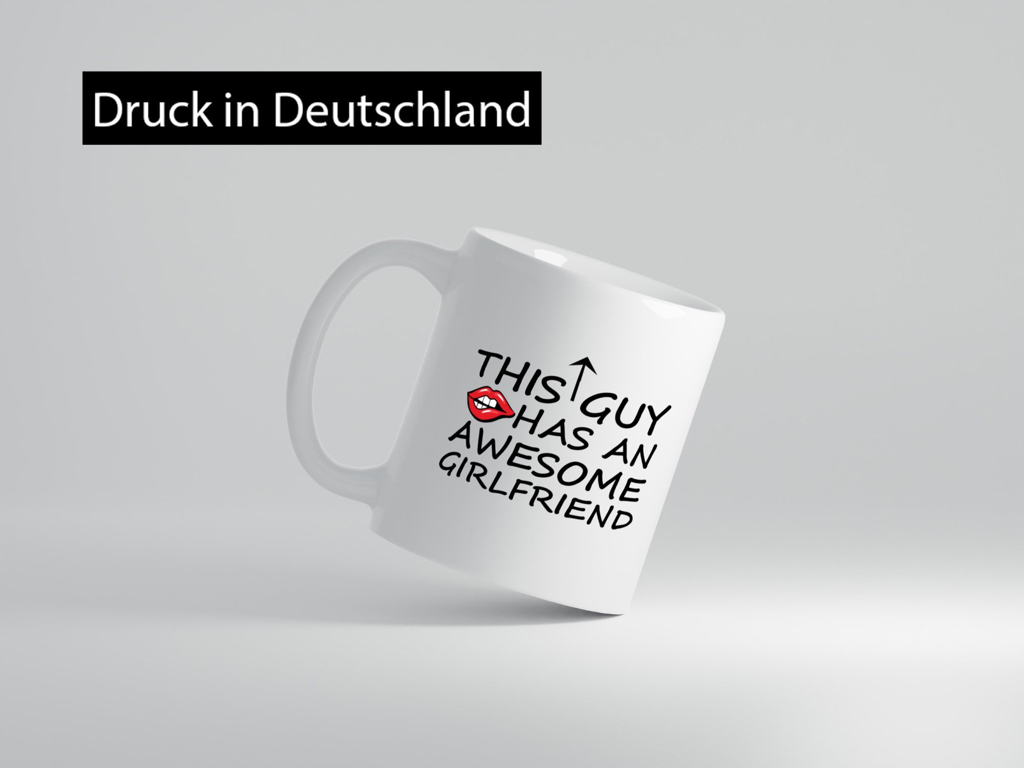 This Guy has an awesome Girlfriend lustig Humor Geschenkidee Geschenk Tasse