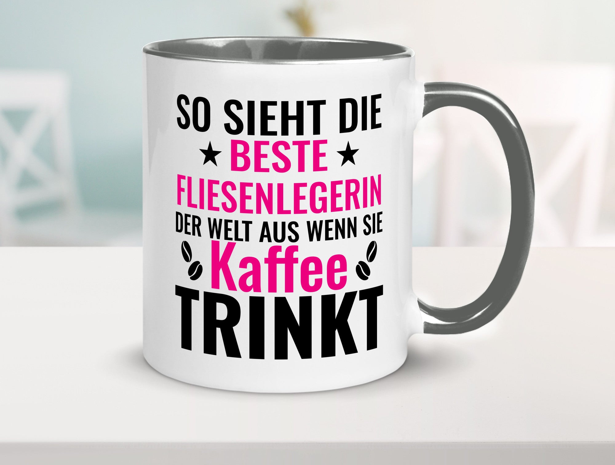 Kaffee trinkt: Fliesenlegerin | Fliesenlegen Bau Humor Geschenkidee Tasse