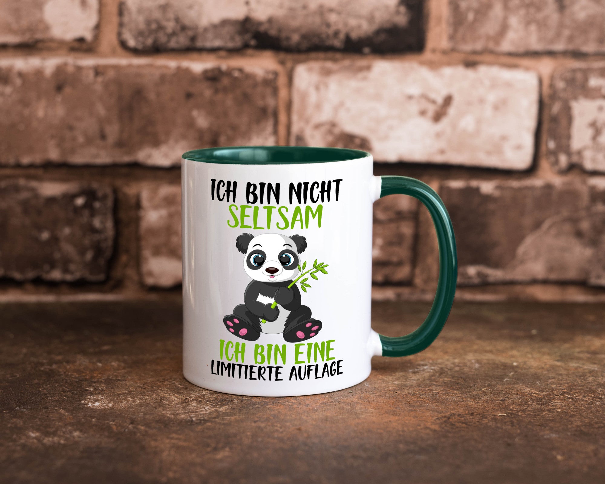 Ich bin nicht seltsam | süßer Pandabär lustiger Spruch Humor Geschenkidee Tasse